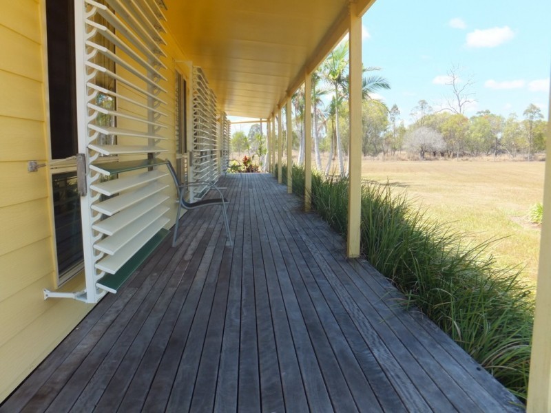 63 RIVER ROAD, Buxton QLD 4660