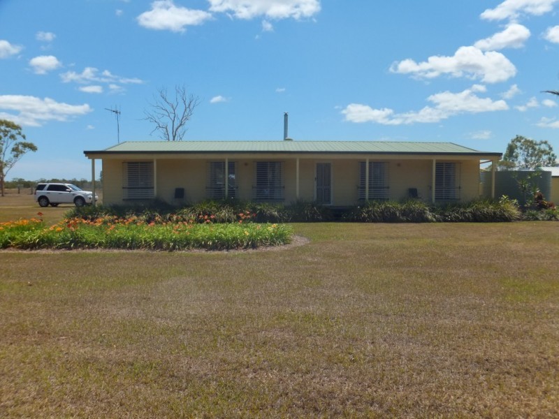 63 RIVER ROAD, Buxton QLD 4660
