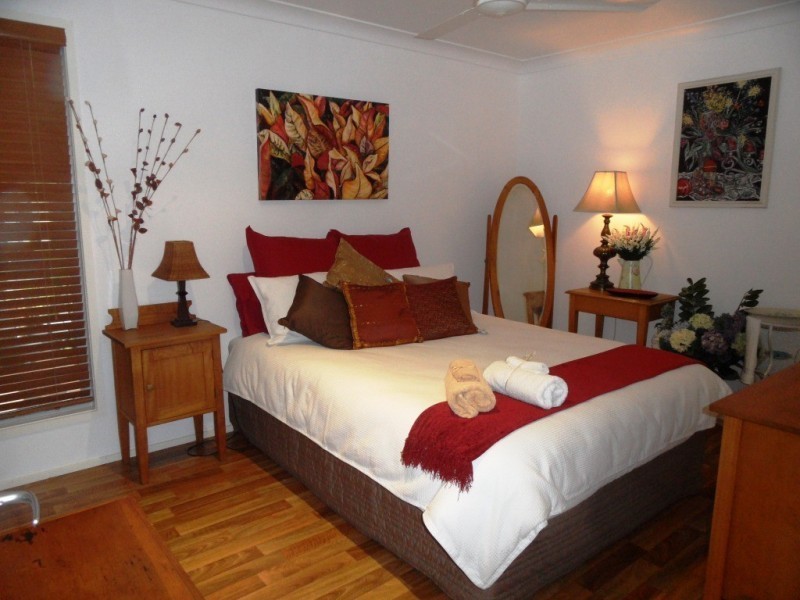 260 WOOWOONGA HALL ROAD, Woowoonga QLD 4621