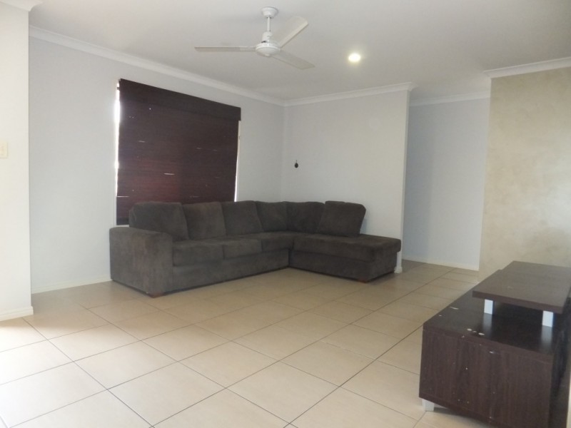 7 POSSUM PLACE, Apple Tree Creek QLD 4660