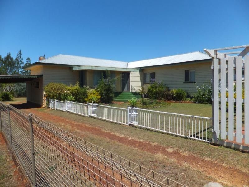182 CHURCHILL STREET, Childers QLD 4660