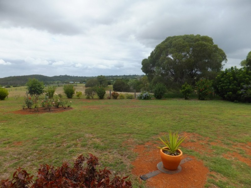 87 HAWES ROAD, North Isis QLD 4660