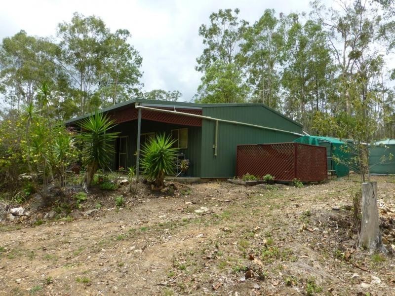 236 STOCKYARD ROAD, North Isis QLD 4660