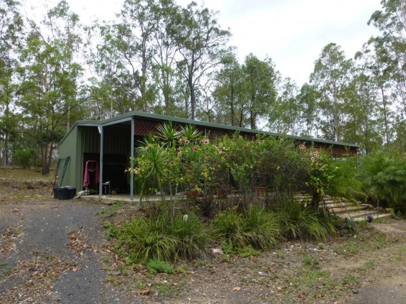 236 STOCKYARD ROAD, North Isis QLD 4660