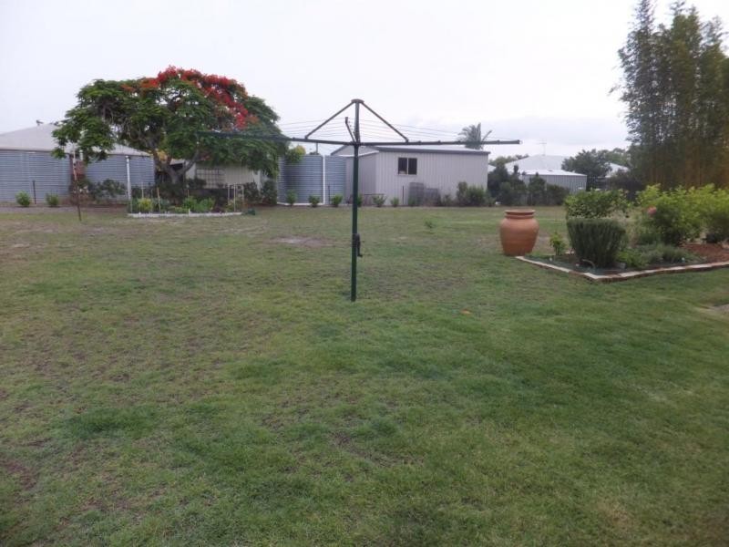 27 LEONARD COURT, Cordalba QLD 4660