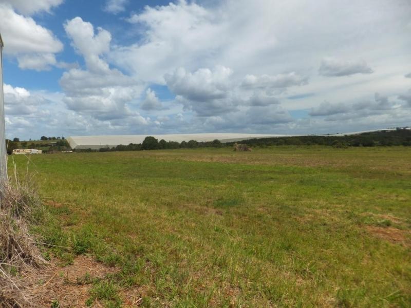 45 PLANTATION ROAD, Childers QLD 4660