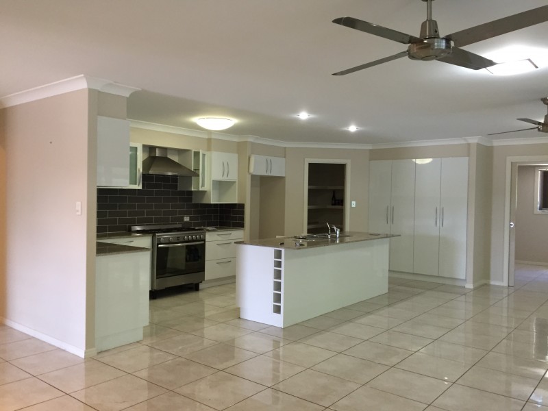 13 Harold Court, Childers QLD 4660