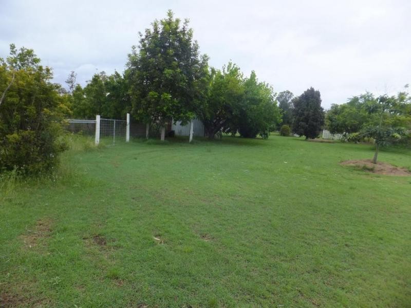 863 KNOCKROE ROAD, North Isis QLD 4660