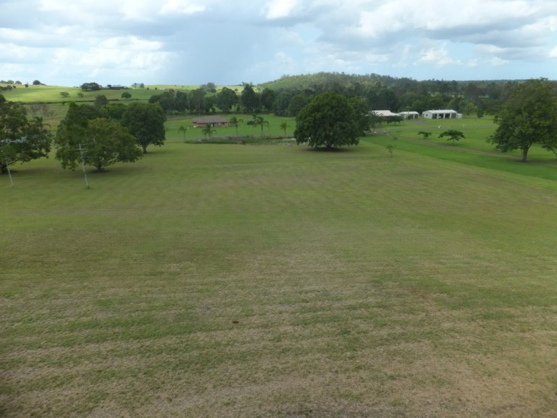 2 GREEN VALLEY COURT, North Isis QLD 4660