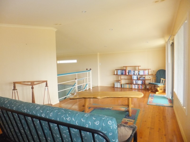 2 GREEN VALLEY COURT, North Isis QLD 4660