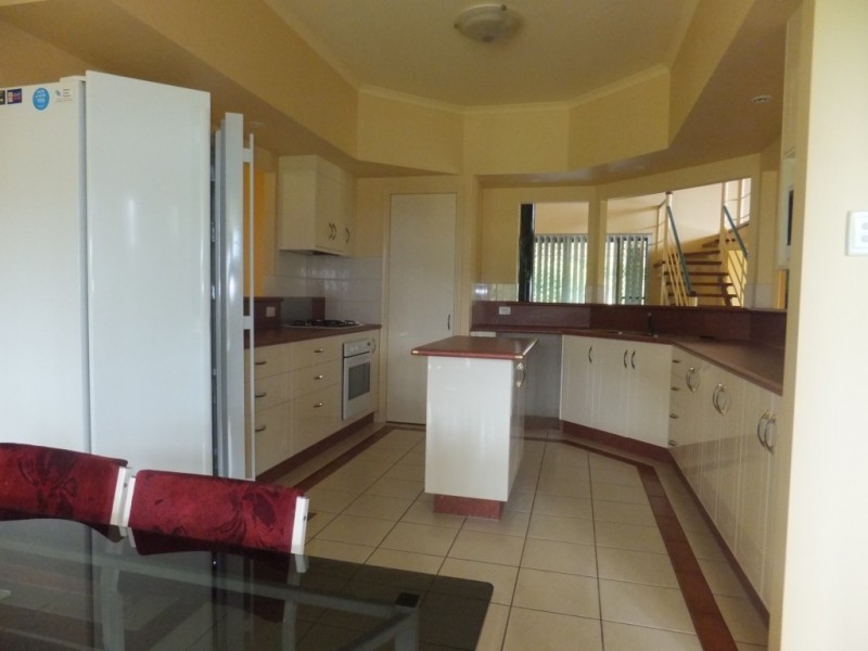 2 GREEN VALLEY COURT, North Isis QLD 4660