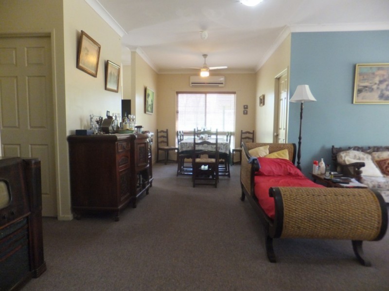 21 SUNNYBRAE CIRCUIT, Redridge QLD 4660