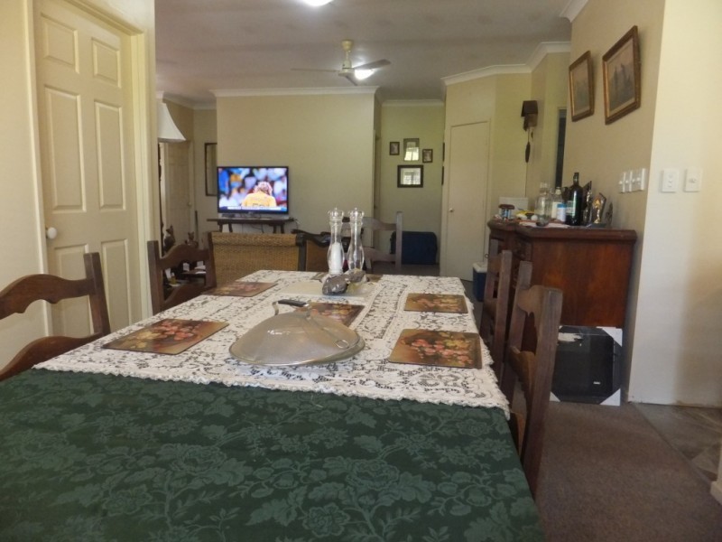 21 SUNNYBRAE CIRCUIT, Redridge QLD 4660