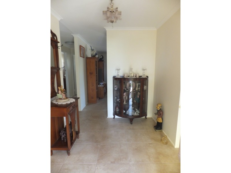 6 KEELEY STREET, Childers QLD 4660