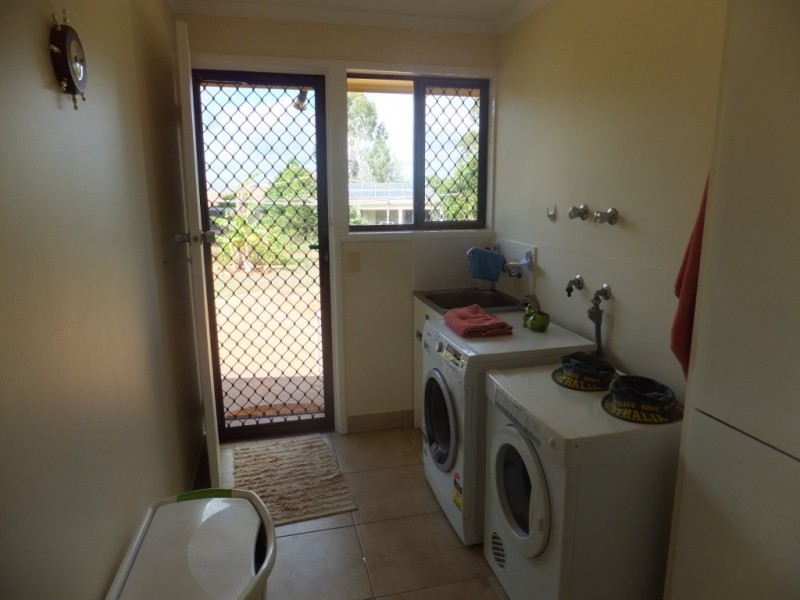 6 KEELEY STREET, Childers QLD 4660