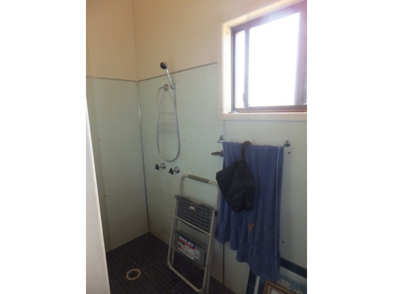 6 KEELEY STREET, Childers QLD 4660