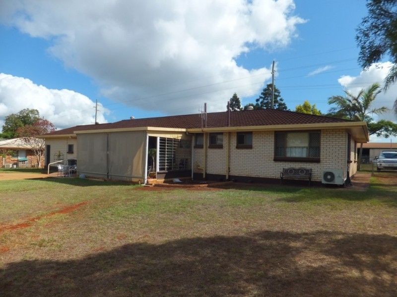 6 KEELEY STREET, Childers QLD 4660