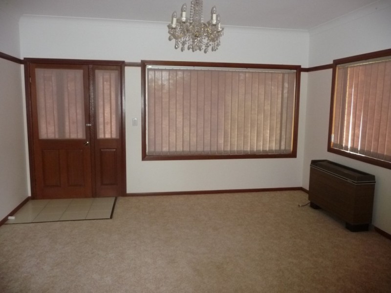 12 HOMANN STREET, Buxton QLD 4660