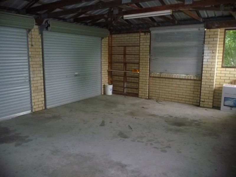 12 HOMANN STREET, Buxton QLD 4660