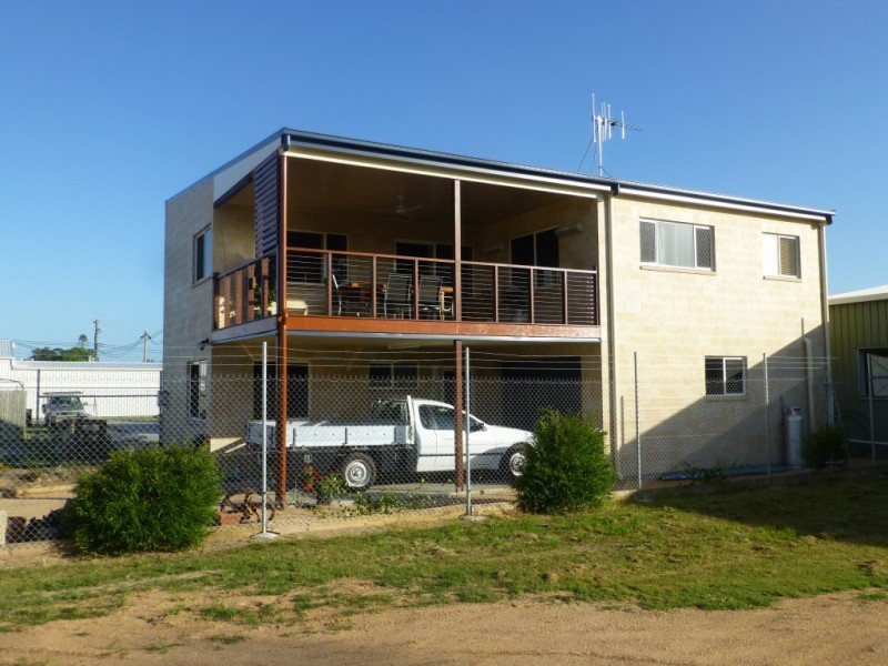 25 EDWARD STREET, Biggenden QLD 4621