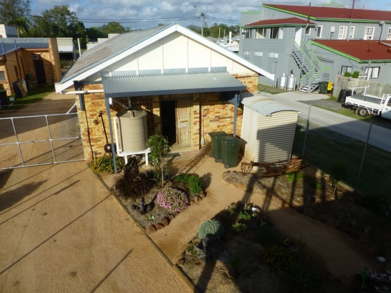 25 EDWARD STREET, Biggenden QLD 4621