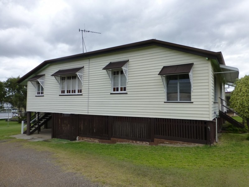 58 ALICE STREET, Biggenden QLD 4621