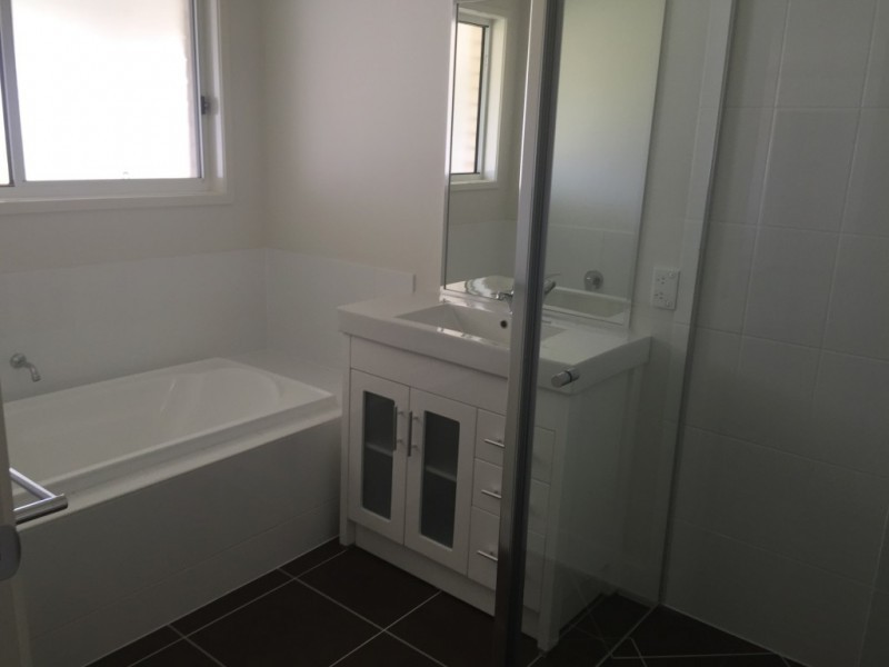 9 Redbank Court, Cordalba QLD 4660