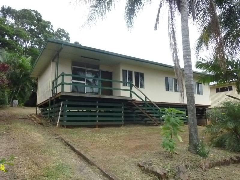 14 ELIZABETH STREET, Childers QLD 4660