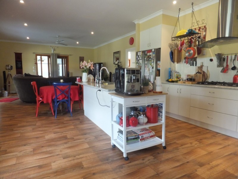 38 BLUE GUM DRIVE, Redridge QLD 4660