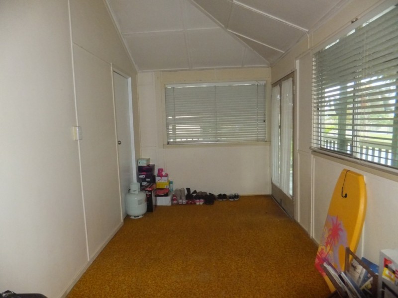 16 NORTH STREET, Childers QLD 4660