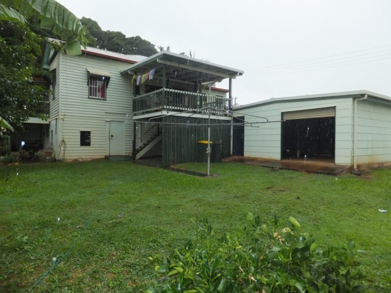 16 NORTH STREET, Childers QLD 4660