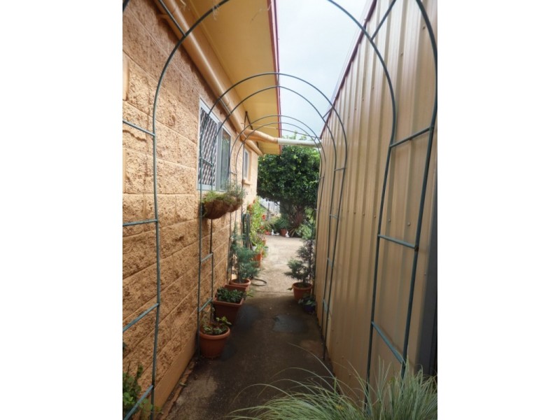 11 CHURCHILL STREET, Childers QLD 4660