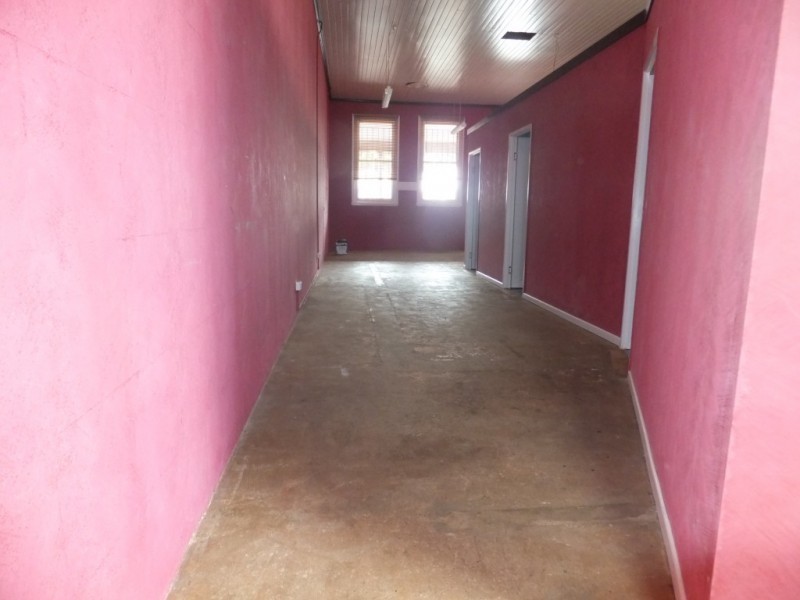 54 CHURCHILL STREET, Childers QLD 4660