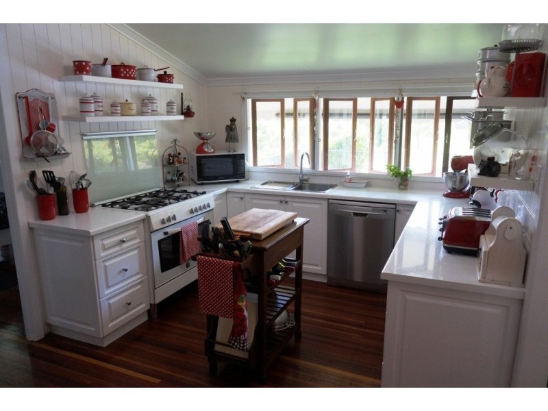 149 THOMPSON ROAD, Childers QLD 4660