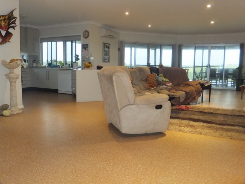 213 GORRIES ROAD, North Isis QLD 4660
