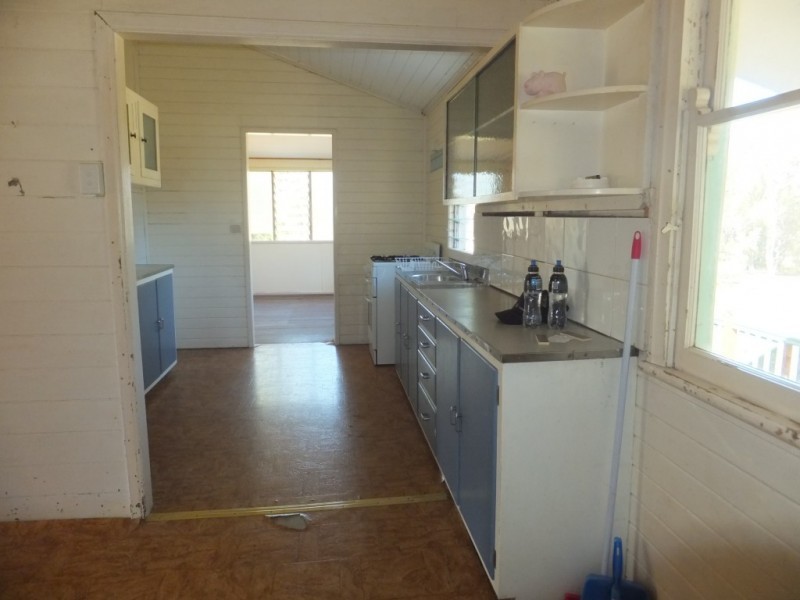 25 OAKVIEW DRIVE, Redridge QLD 4660