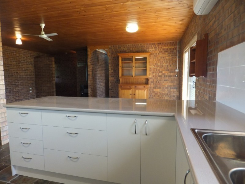 95 NEIGHBOURS ROAD, Redridge QLD 4660