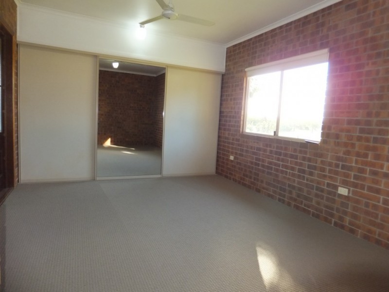 95 NEIGHBOURS ROAD, Redridge QLD 4660