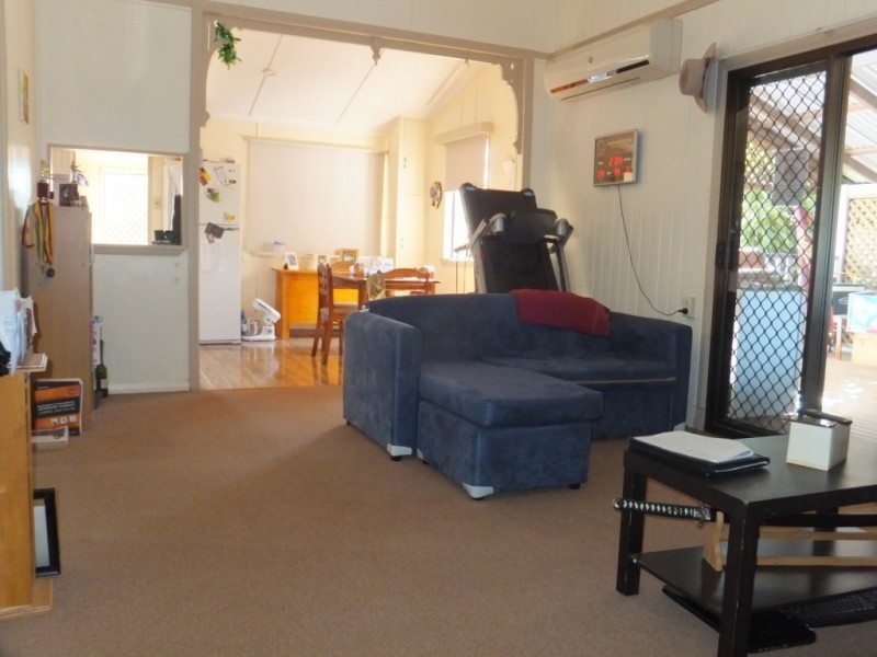 28 BROADHURST STREET, Childers QLD 4660