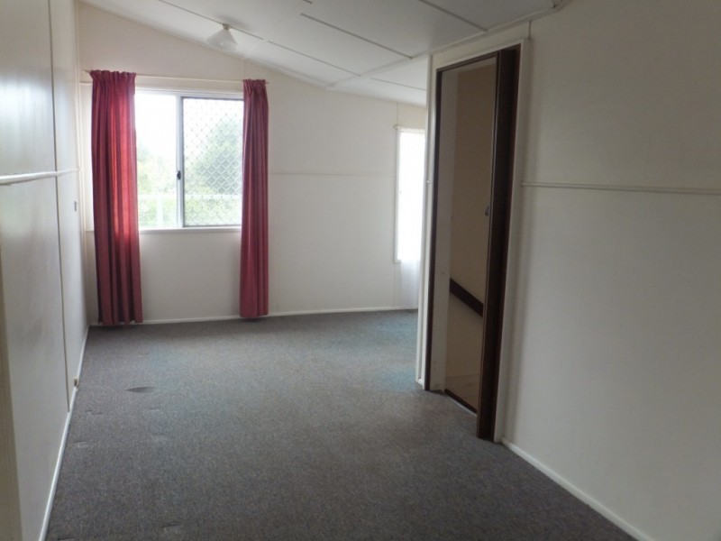 17 NORTH STREET, Childers QLD 4660