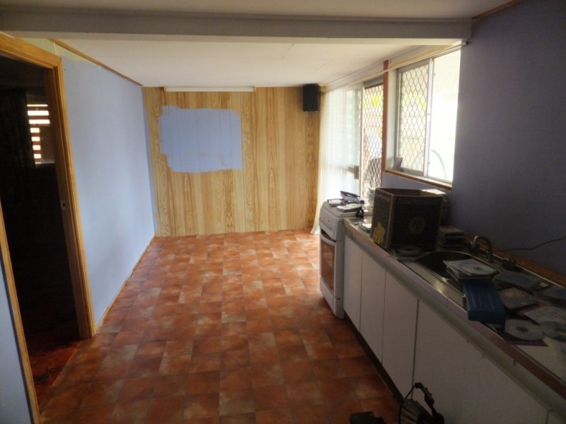 17 NORTH STREET, Childers QLD 4660