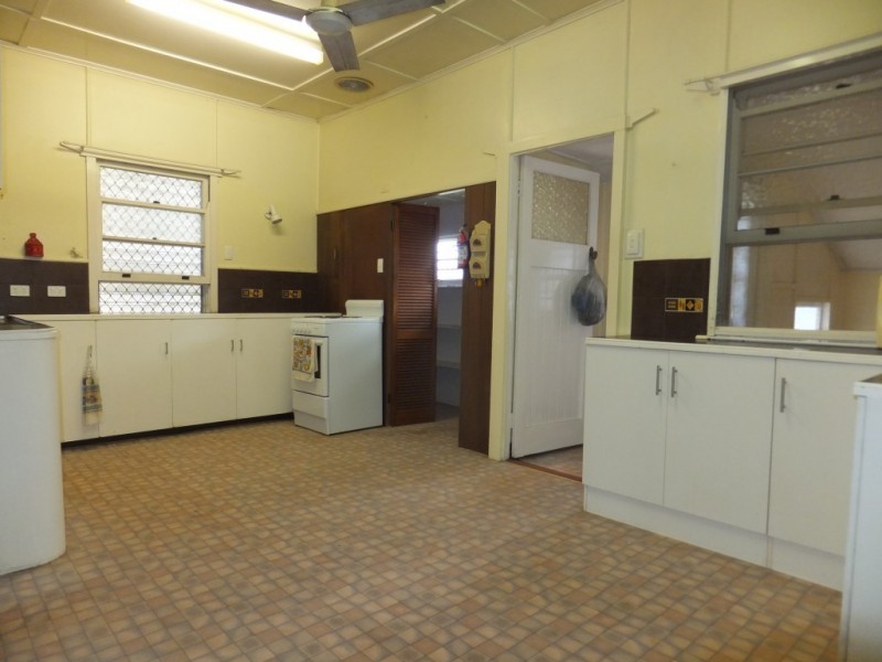 22 BROADHURST STREET, Childers QLD 4660