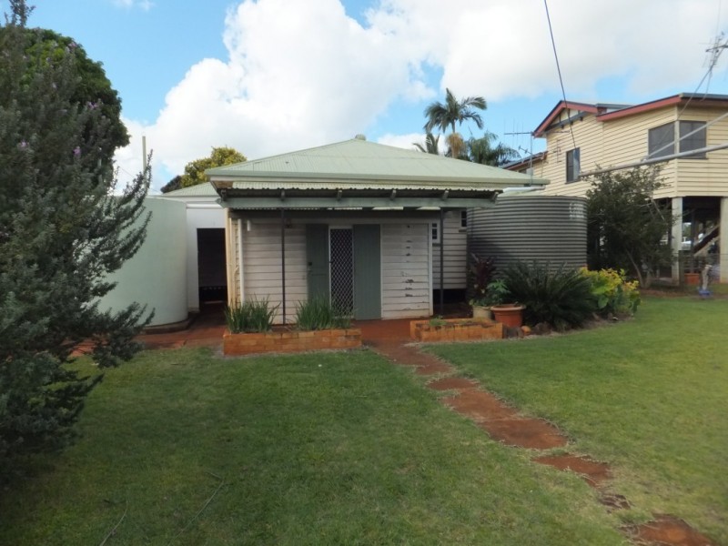 22 BROADHURST STREET, Childers QLD 4660