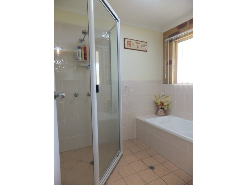 8 WHITES ROAD, Horton QLD 4660