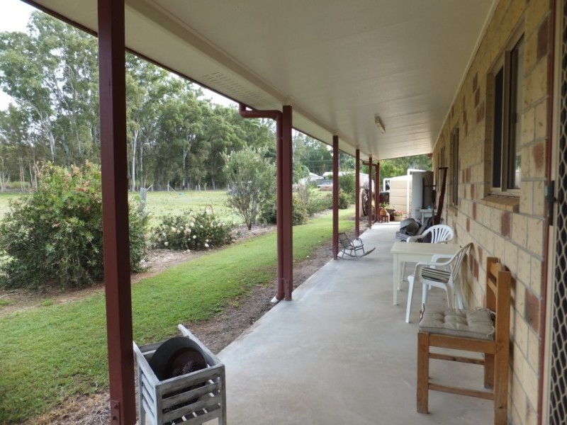 8 WHITES ROAD, Horton QLD 4660