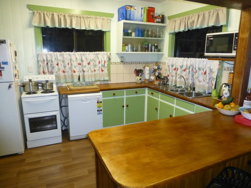 211 RAILWAY ROAD, Booyal QLD 4671