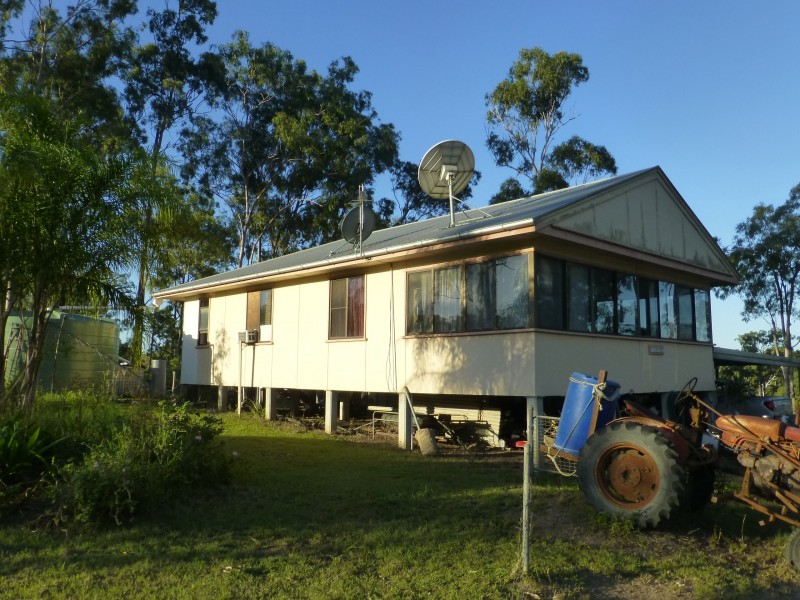 211 RAILWAY ROAD, Booyal QLD 4671
