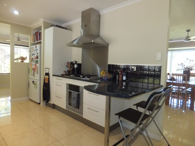 48 GREVILLEA DRIVE, Redridge QLD 4660