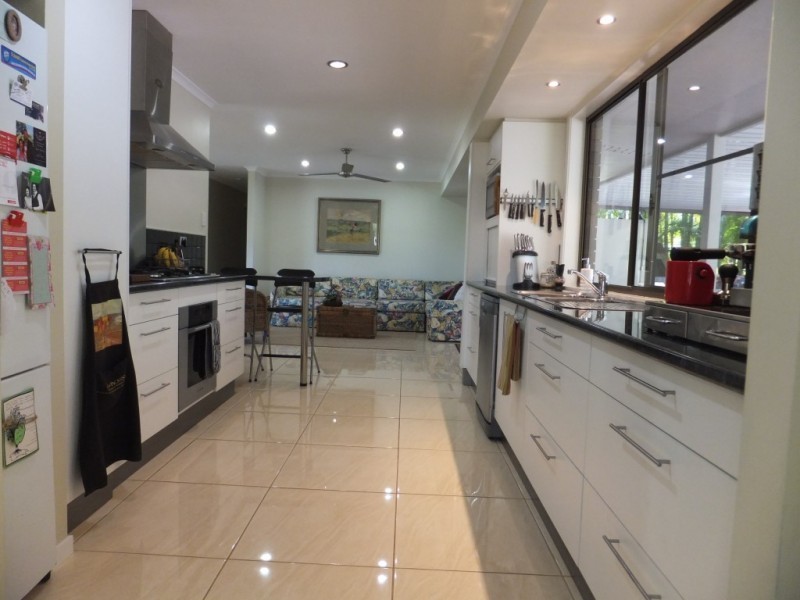 48 GREVILLEA DRIVE, Redridge QLD 4660