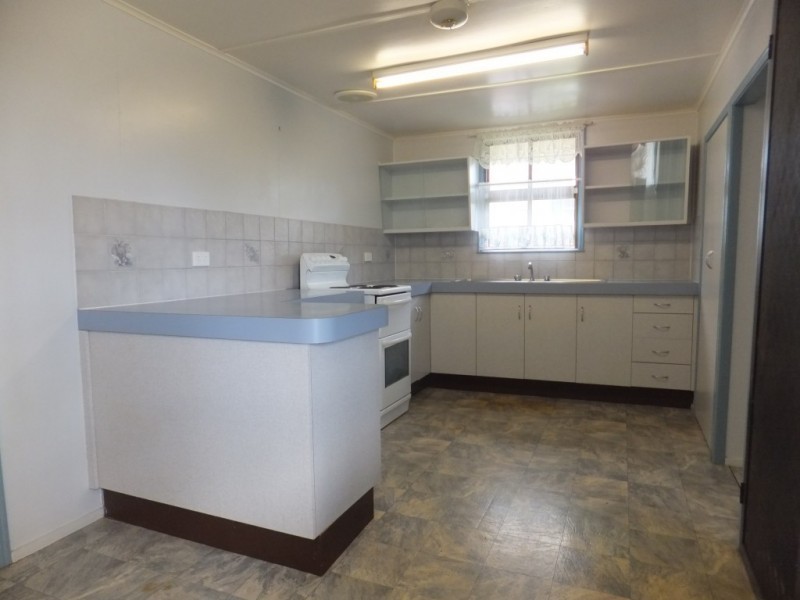 30 RIDGWAY STREET, Childers QLD 4660